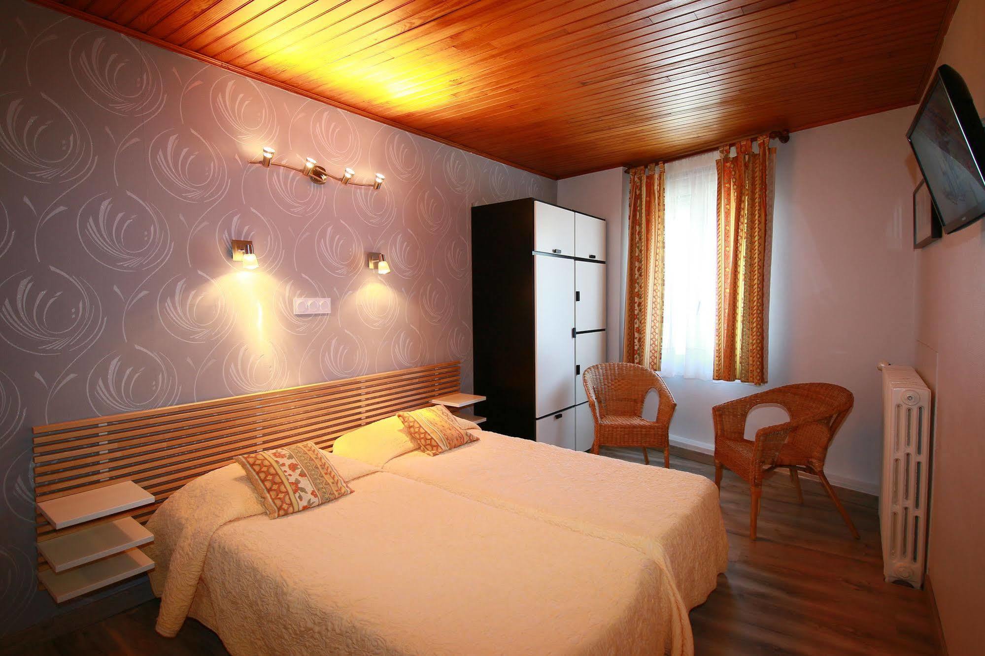 Hotel Panoramic Bagneres-de-Luchon Экстерьер фото
